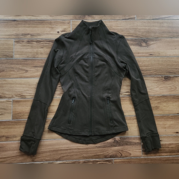 Lululemon Define Jacket - Picture 2 of 9